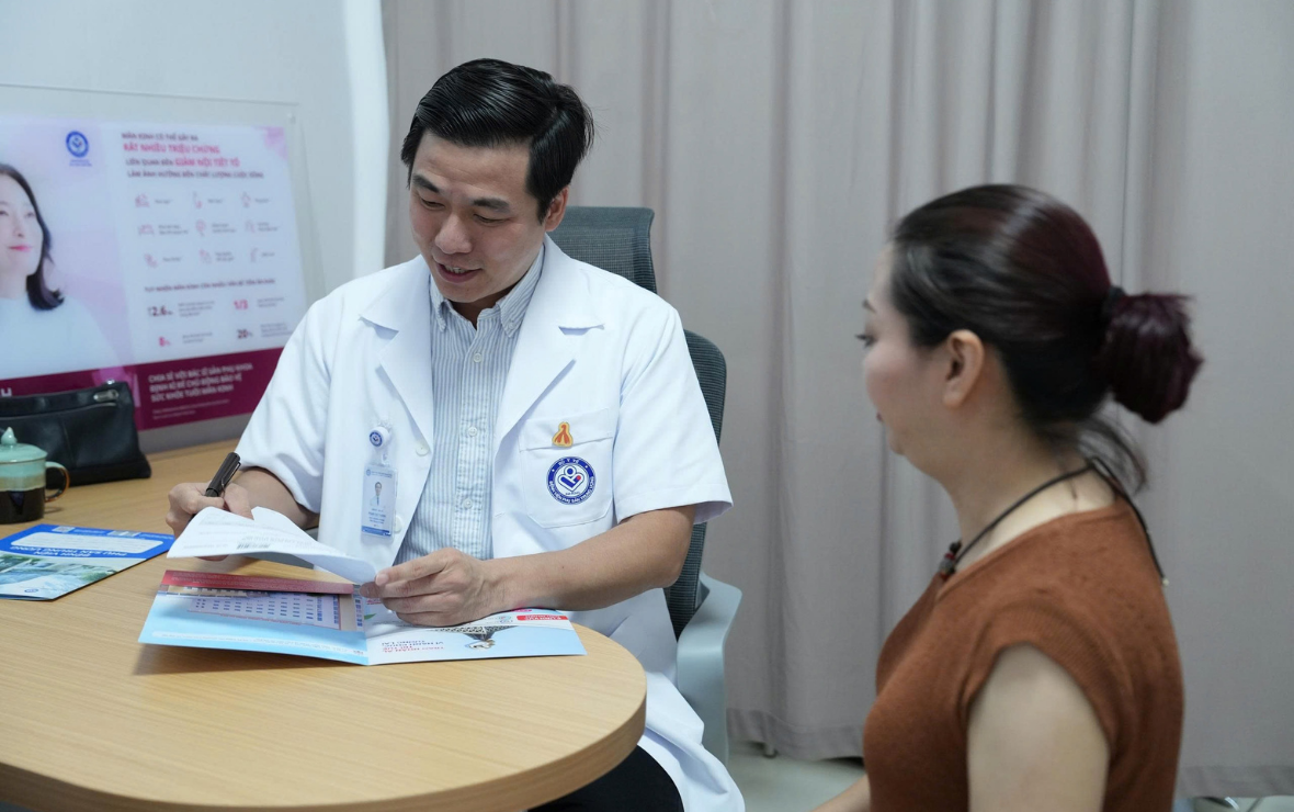 Accompanying the National Hospital of Obstetrics and Gynecology in the “Free Health Check-up Program for Women in the Perimenopausal and Menopausal Stages”